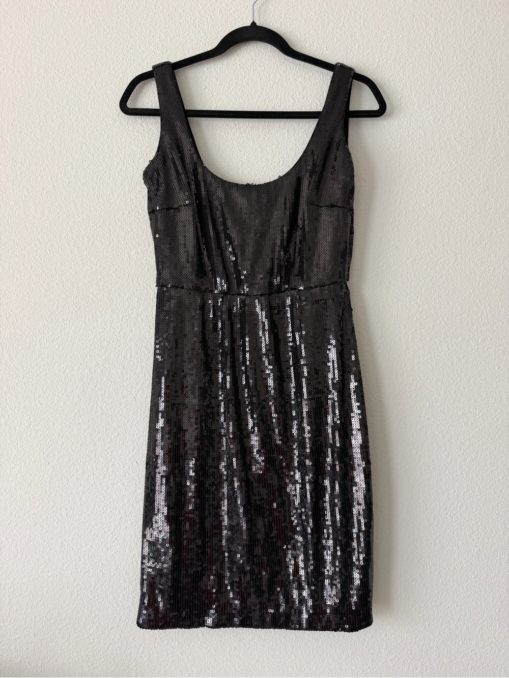 Maggy London Size 2 Black Sequin Cocktail Dress Sleeveless Fitted Party Mini